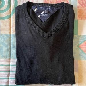 Tommy Hilfiger Men's Signature Long Sleeve V-Neck Solid Black Sweater